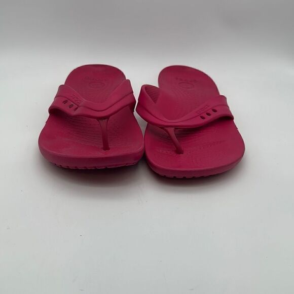 Crocs Pink Girl Flip‎ Flops Fully Pink Size W7 Great condition - Picture 2 of 5